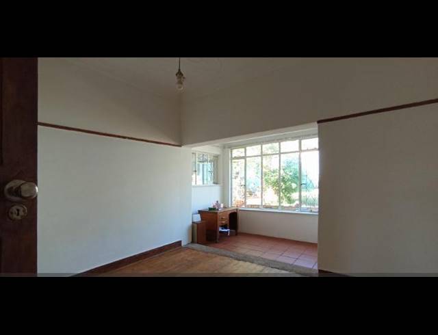 3 BEDROOM HOUSE FOR SALE IN KENSINGTON